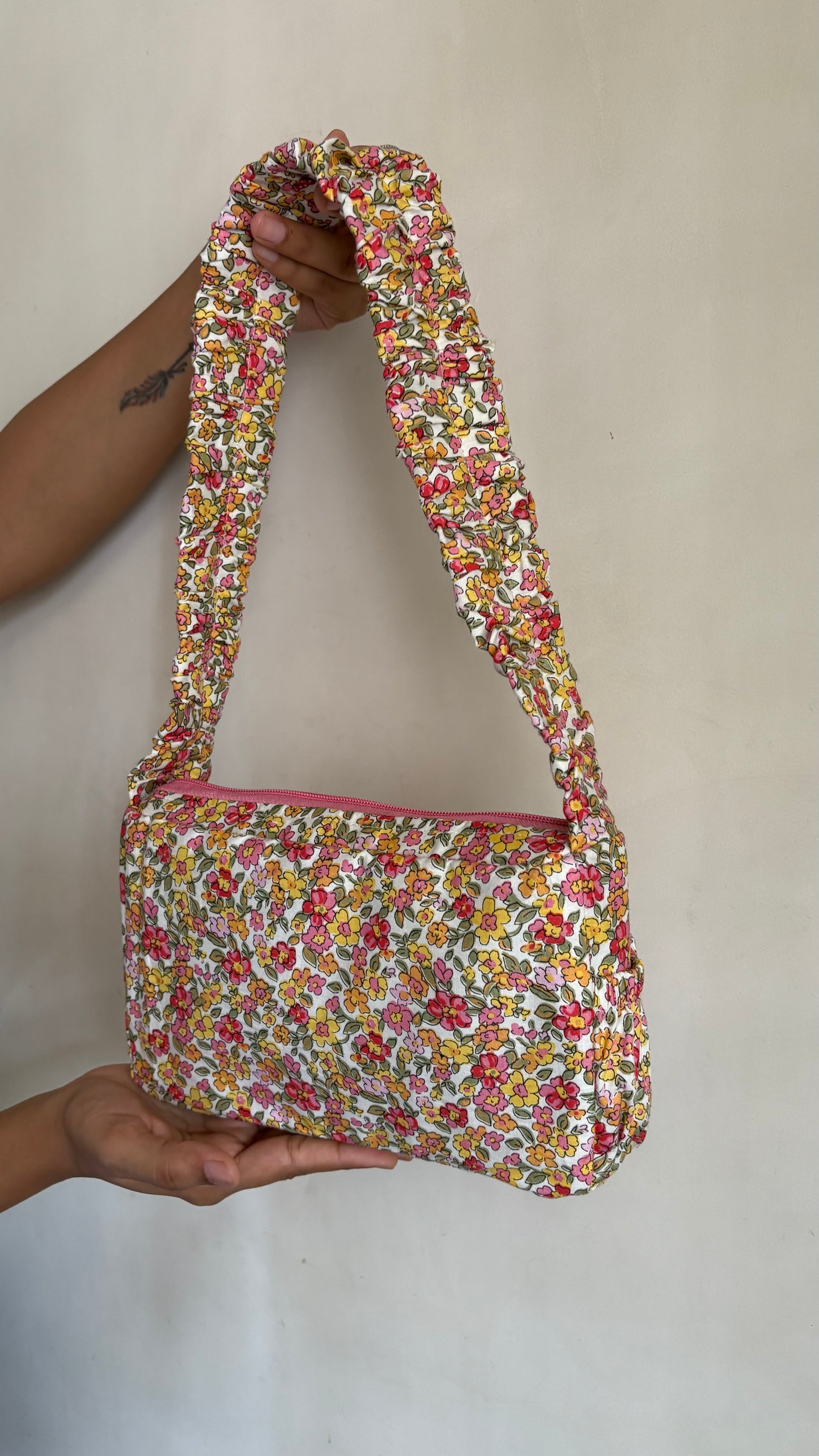 Ruffle Bag